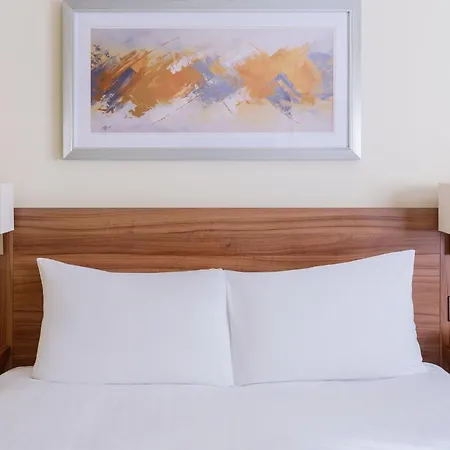 Hotel By Ihg York