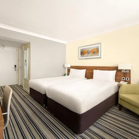 By Ihg Hotel 4*