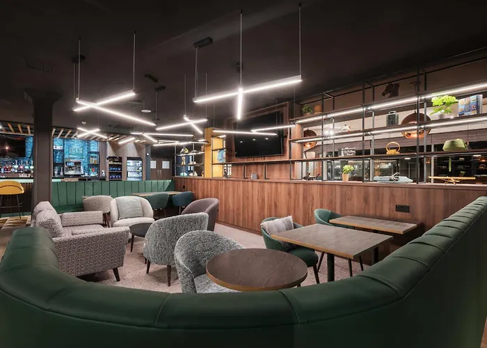 ホリデイ ホテル 4*