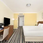 By Ihg Hotel