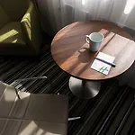 Hotel By Ihg