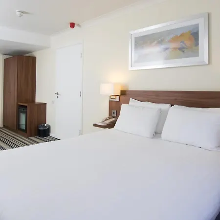 Ξενοδοχείο By Ihg 4*
